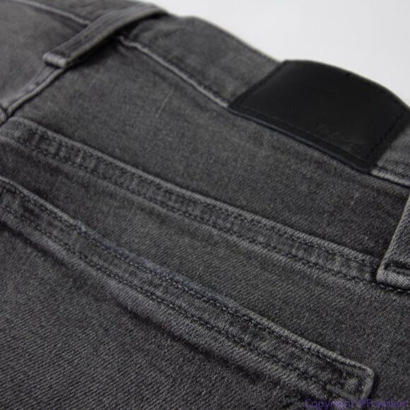 NEW Madewell the Momjean in Dinsmore Wash, size 25 - Picture 13 of 16